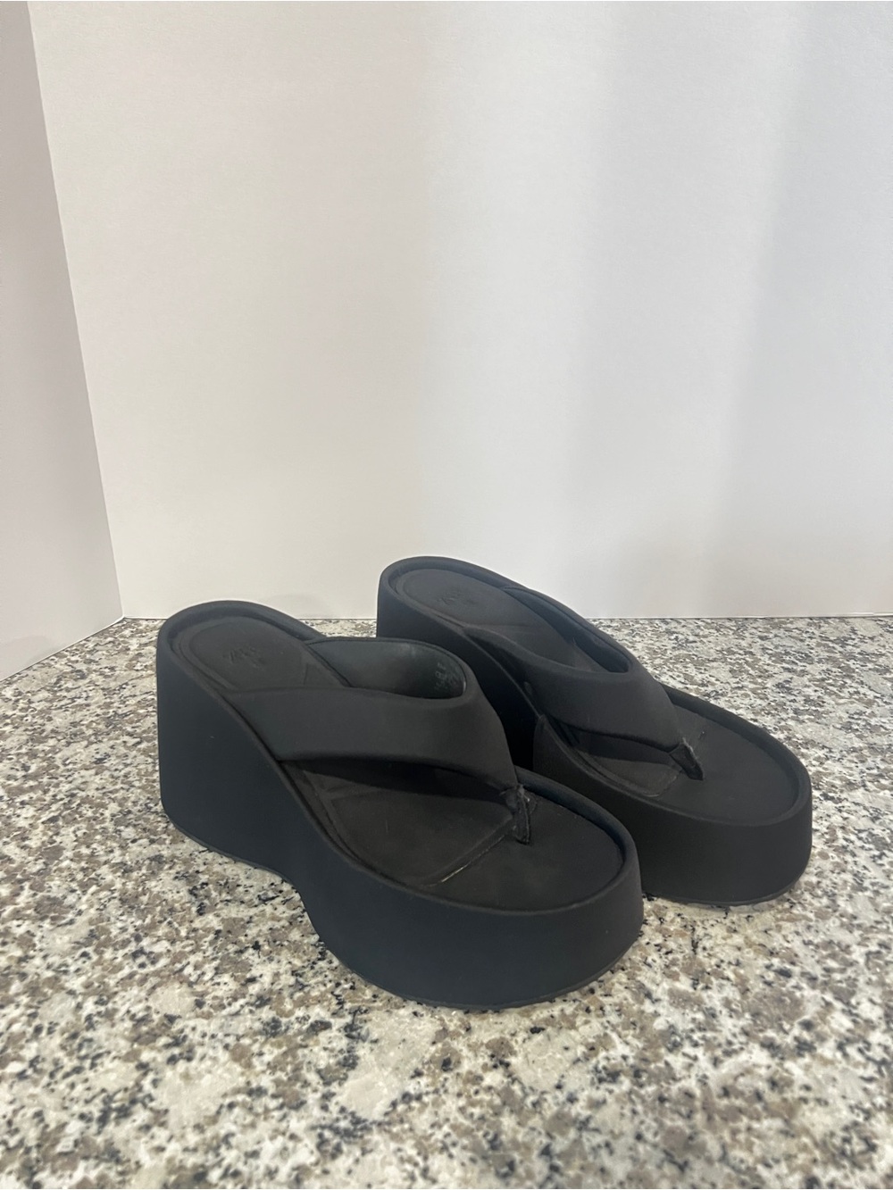 Zara Black Platform Wedge Flip Flops Sandals US 8 EUR 38
